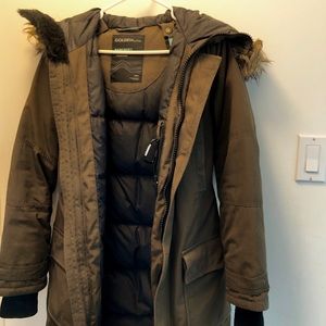 Aritzia TNA bancroft parka
